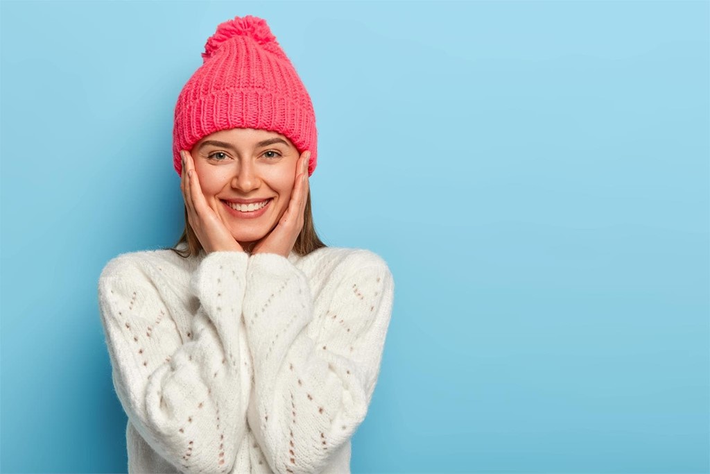 Cómo cuidar tu piel en invierno: consejos y productos para evitar la sequedad y el envejecimiento